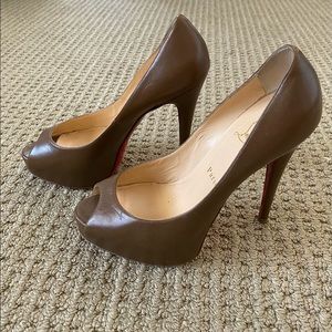Christian Louboutin Privé Open Toe Pumps